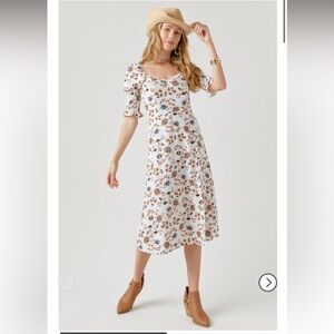 Mi Ami midi floral dress Francesca’s